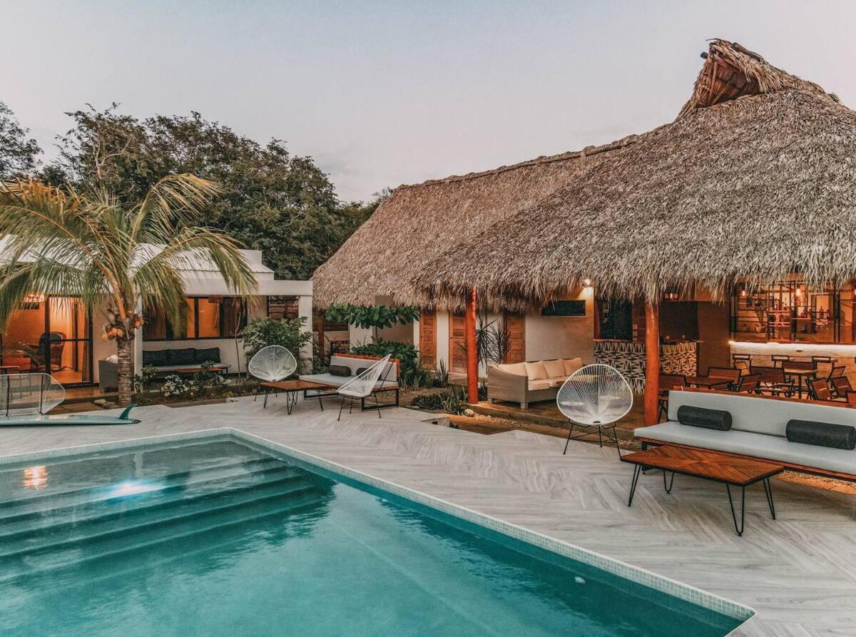 Surf And Yoga Retreat Nicaragua Hostel La Albina Ngoại thất bức ảnh