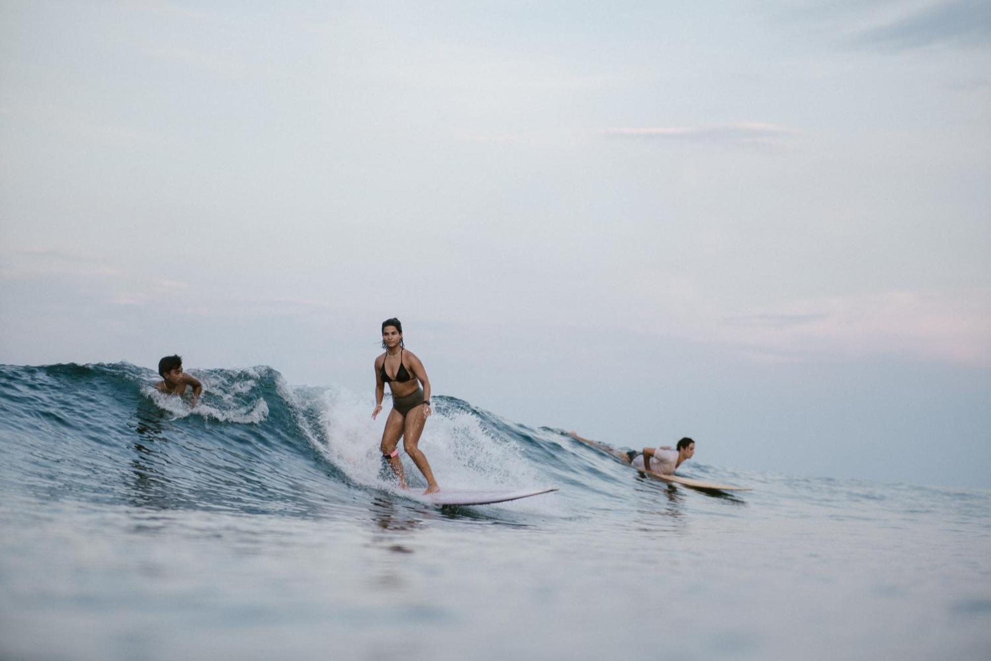 Surf And Yoga Retreat Nicaragua Hostel La Albina Ngoại thất bức ảnh